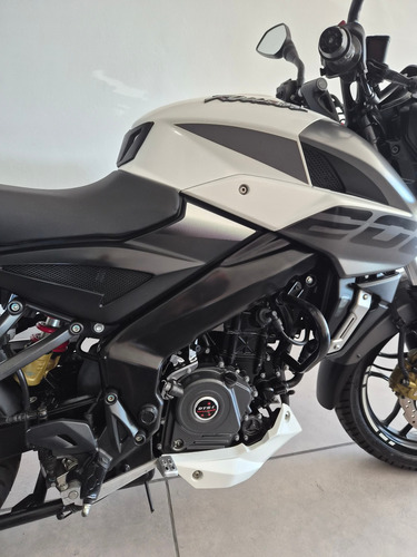 Rouser 200 Bajaj Ns200 Ns 200 Excelente Recibo Infer Tuamoto - Imagen 3