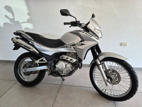 Falcon 400 $6.800.000 Excelente Recibo Inferio Tuamoto