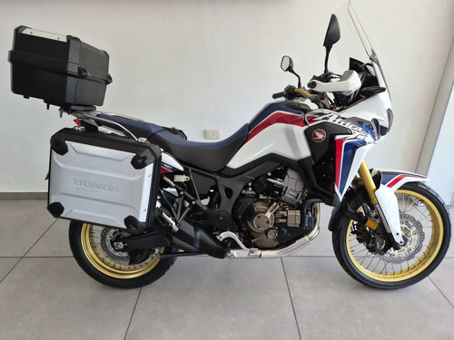 Africa Twin 1000 25404 Kms Automatica 2017 Impecable Tuamoto