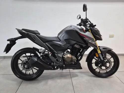 Cb 300 Twister $ 6.300.000 Impecable 2024 Tuamoto