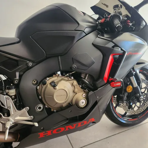 Cbr 1000 Rr U$s 27.000 Cbr1000 2018 Excelente Tuamoto - Imagen 3