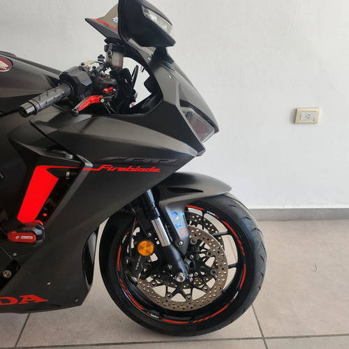 Cbr 1000 Rr U$s 27.000 Cbr1000 2018 Excelente Tuamoto - Imagen 2